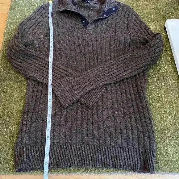 Express Chocolate Brown Buttoned Half-Zip Sweater, Size M - Picture 11 of 11